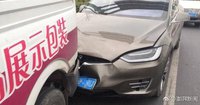 ここ最近、中国で電気自動車「テスラ」事故相次ぎ発生 2017/03/09 00:18:50