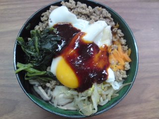 手作りのビビンパ
