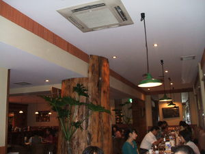 on dishｄｅ会食