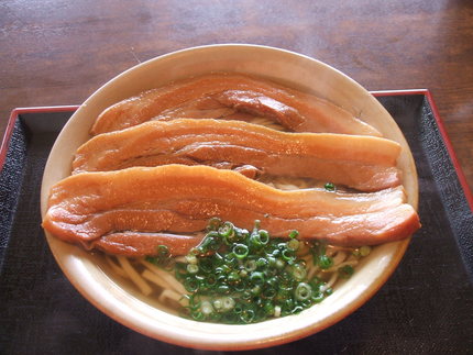 沖縄そば《なかむらそば》《金月》