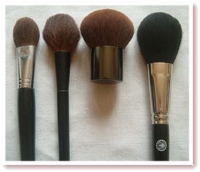 この10年のチークブラシ
