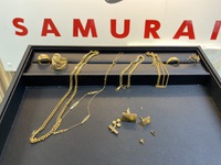 K18のアクセサリーをまとめてお買取り致しました✨沖縄で金を売るなら買取専門店SAMURAI与那原店へ✨