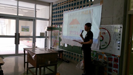 真嘉比小学校親子沖縄そば手打ち教室