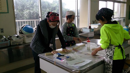 西崎小学校親子手打ち教室