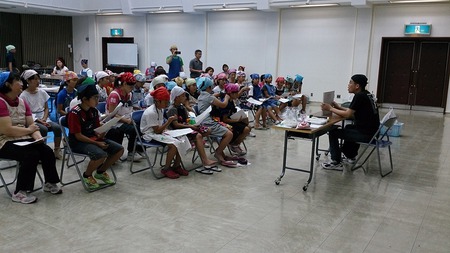 宜野湾市中央公民館沖縄そば親子手打ち教室