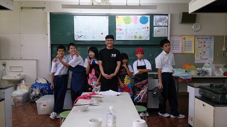 安慶田中学校特別支援学級手打ち教室