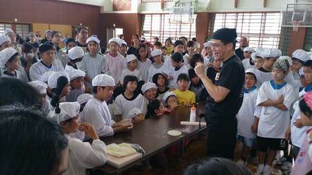 名護小学校親子手打ち教室