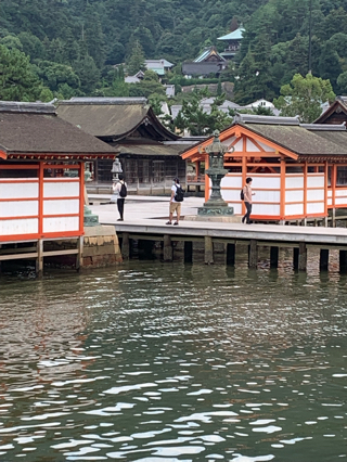 厳島神社