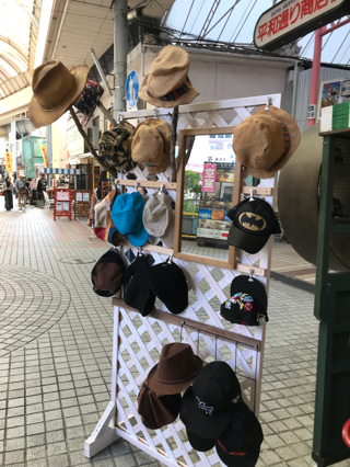 大工の手 Shake Hand 帽子ディスプレイ