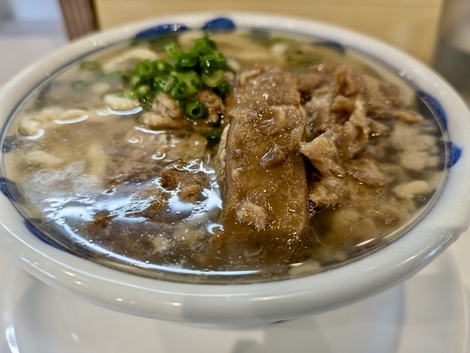 島ノートOKINAWA3:新規オープン！牛そば焼肉しんちゃん / 牛