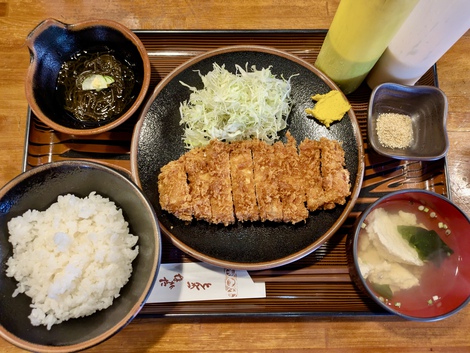 島ノートOKINAWA3:とんかつの店 ながた / 王道のとんかつ定食 !
