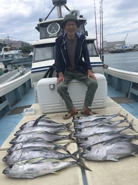 まぐろ釣り 2017/05/26 18:53:30