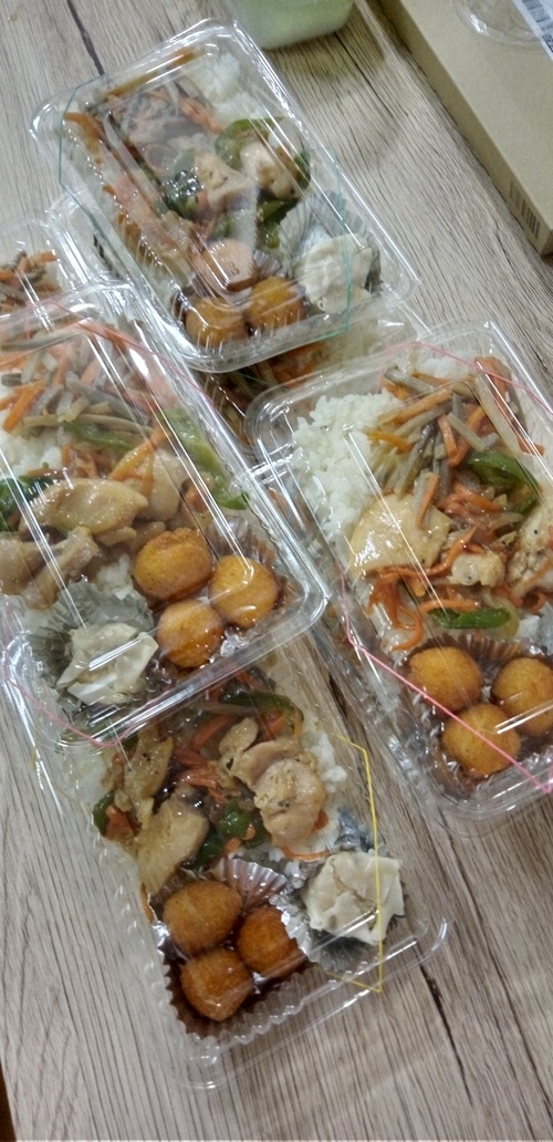 お弁当づくり