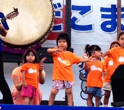 てだこまつりでがんじゅうダンスどどんと写真UP！！！