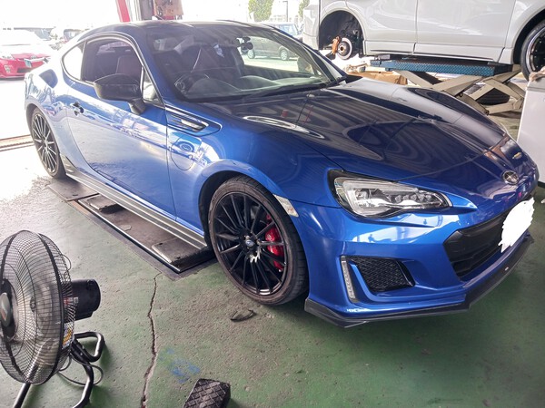 BRZ　タイヤホイール取付