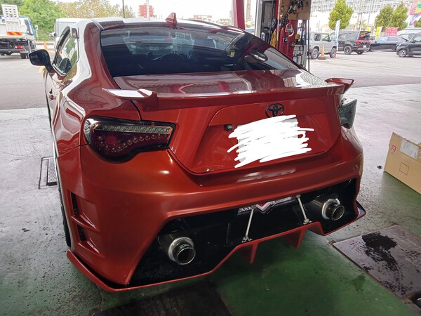 86GT　テール交換
