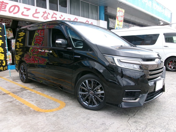 ステップワゴン　タイヤホイル取付