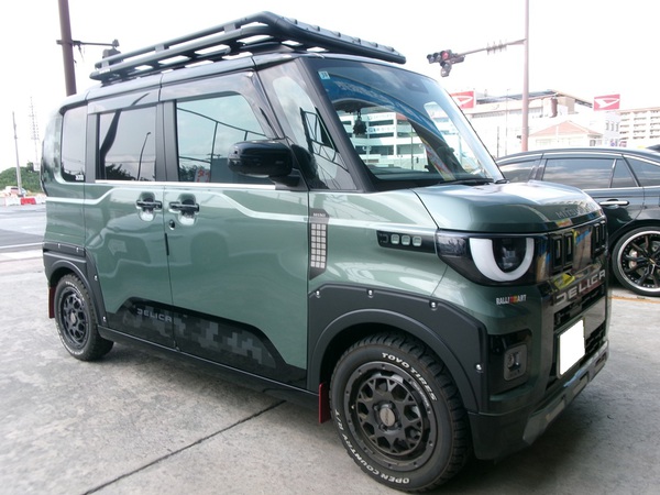 新型デリカミニ　タイヤホイル　他