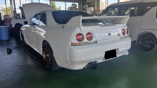 R33 スカイライン GT-R 車高調 タイヤホイール 交換 R33 スカイライン GT-R 車高調 タイヤホイール 交換