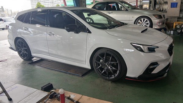 レヴォーグ　RS-R　ダウンサス　取付