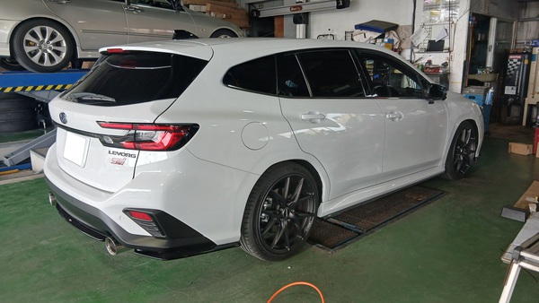 レヴォーグ　RS-R　ダウンサス　取付