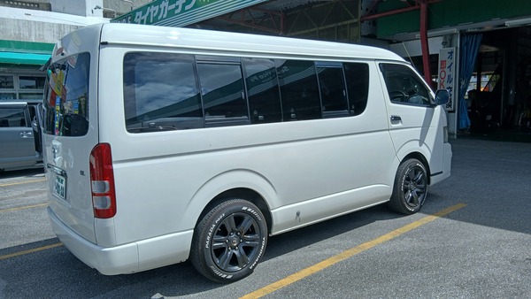ハイエース　車高ダウンキット　取付