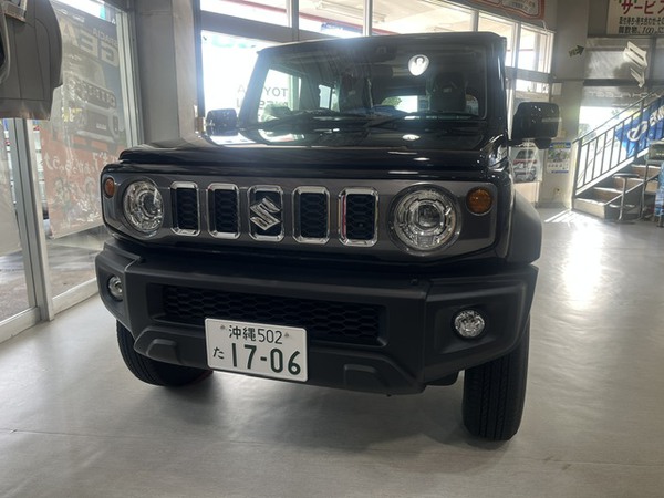 未使用車ジムニーノマド10月1日販売