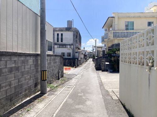  与那城平安座