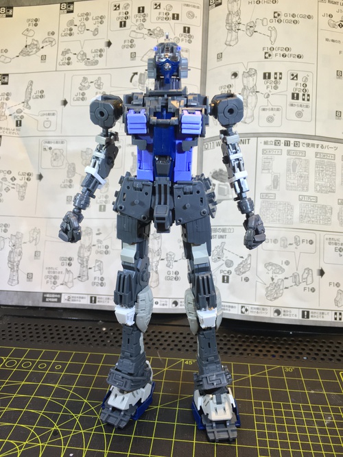 ⑥脚のフレーム