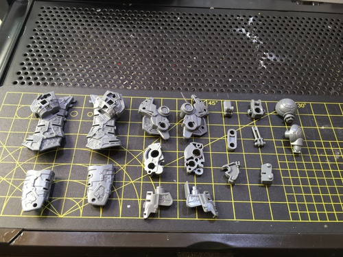 ③下肢作製