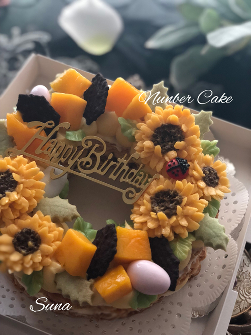 息子のバースデーケーキに 向日葵のナンバーケーキ Petit Coffret プチ コフレ 沖縄フラワーケーキ スイーツ教室