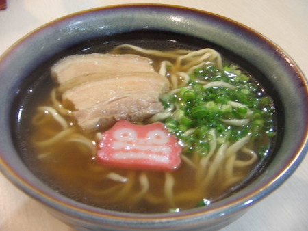 琉球麺屋シーサー「琉球そば」（細麺）