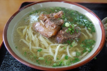 首里屋