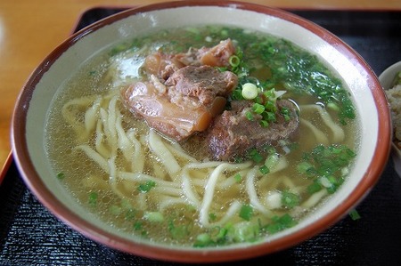 首里屋