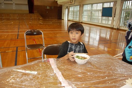 沖縄そば　沖縄そば伝道師　高原小学校　手打ち教室