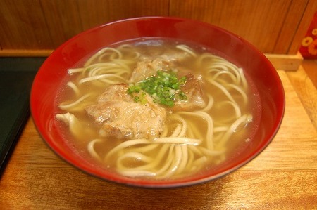３丁目そば　沖縄そば　沖縄そば伝道師
