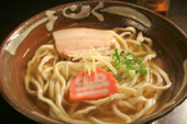 久しぶりの「沖縄そば」