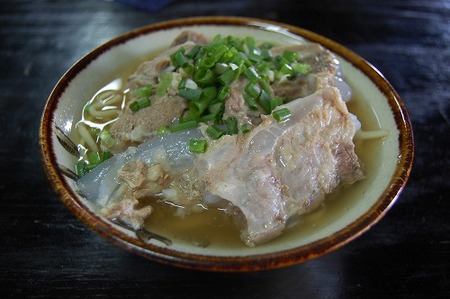 沖縄そば　沖縄そば伝道師　やかそば中城店