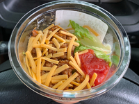 沖縄ファミリーマート - タコライス風サラダ