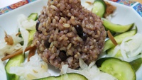 発芽玄米ご飯　と　３種の酢の物