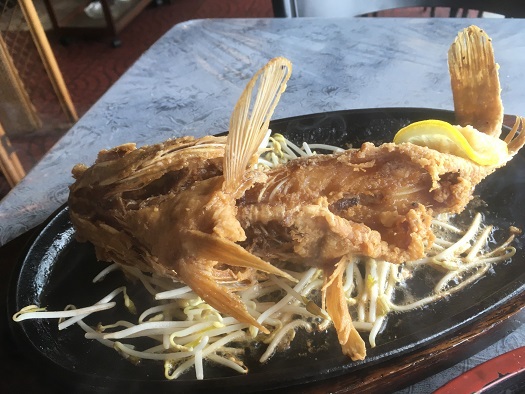 コザドライブインレストランのバター焼き定食は。。。