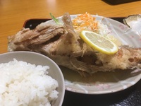 えいと食堂へ