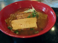 金月そば（恩納店）