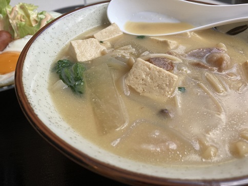 レストランペロリ