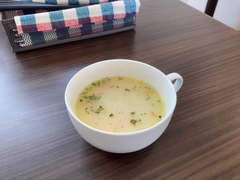うるまキッチンネリネ