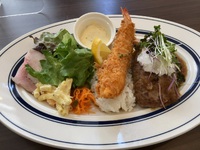うるまキッチンネリネ