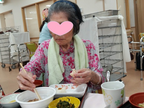 デイサービスてだこ苑にて鍋パーティー？を開催しました。