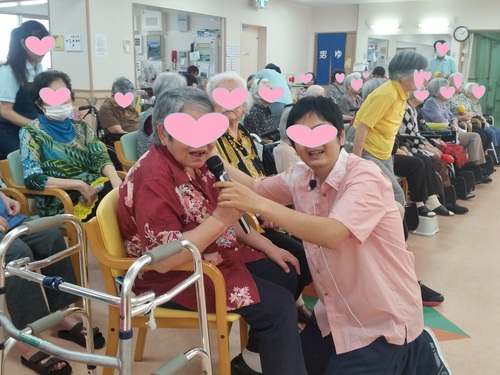 デイサービスてだこ苑にて母の日会を開催しました☆ デイサービスてだこ苑にて母の日会を開催しました☆