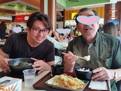 毎月恒例の誕生者ランチ外出に行ってきました。デイサービスてだこ苑