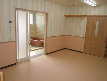 ２階デイルーム・浴室です。